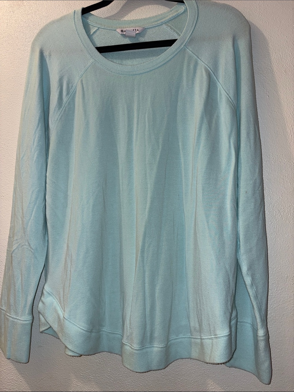 Athleta Light Aqua Crewneck XL Sweatshirt